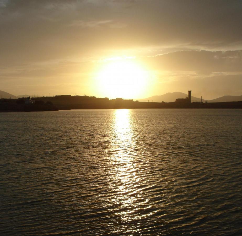 Sunloft-Paros Aparthotel เนาซา ภายนอก รูปภาพ
