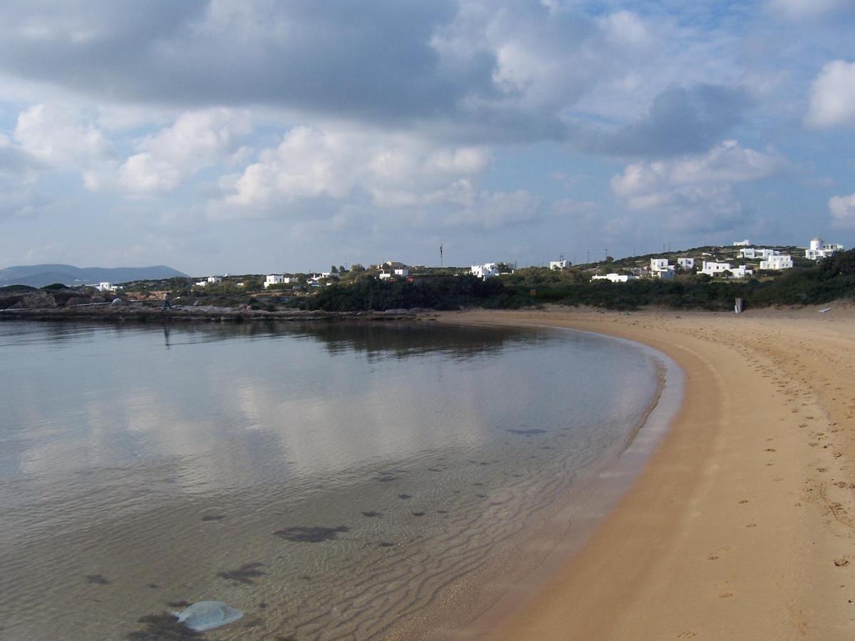 Sunloft-Paros Aparthotel เนาซา ภายนอก รูปภาพ