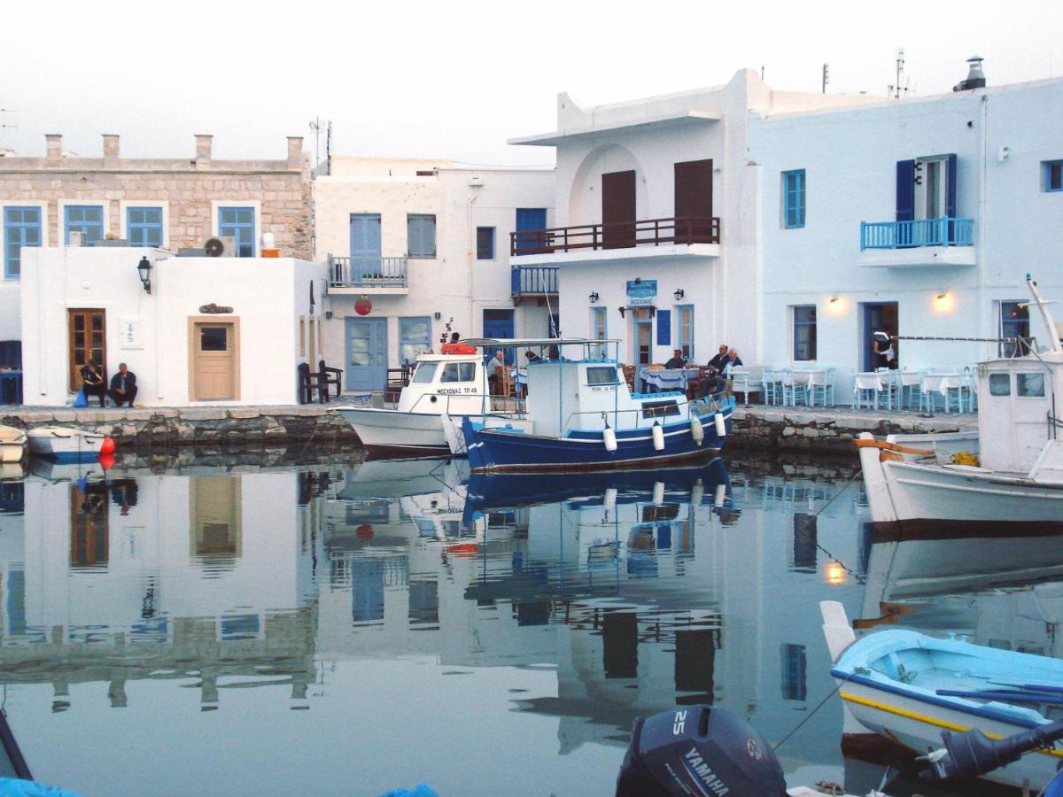 Sunloft-Paros Aparthotel เนาซา ภายนอก รูปภาพ
